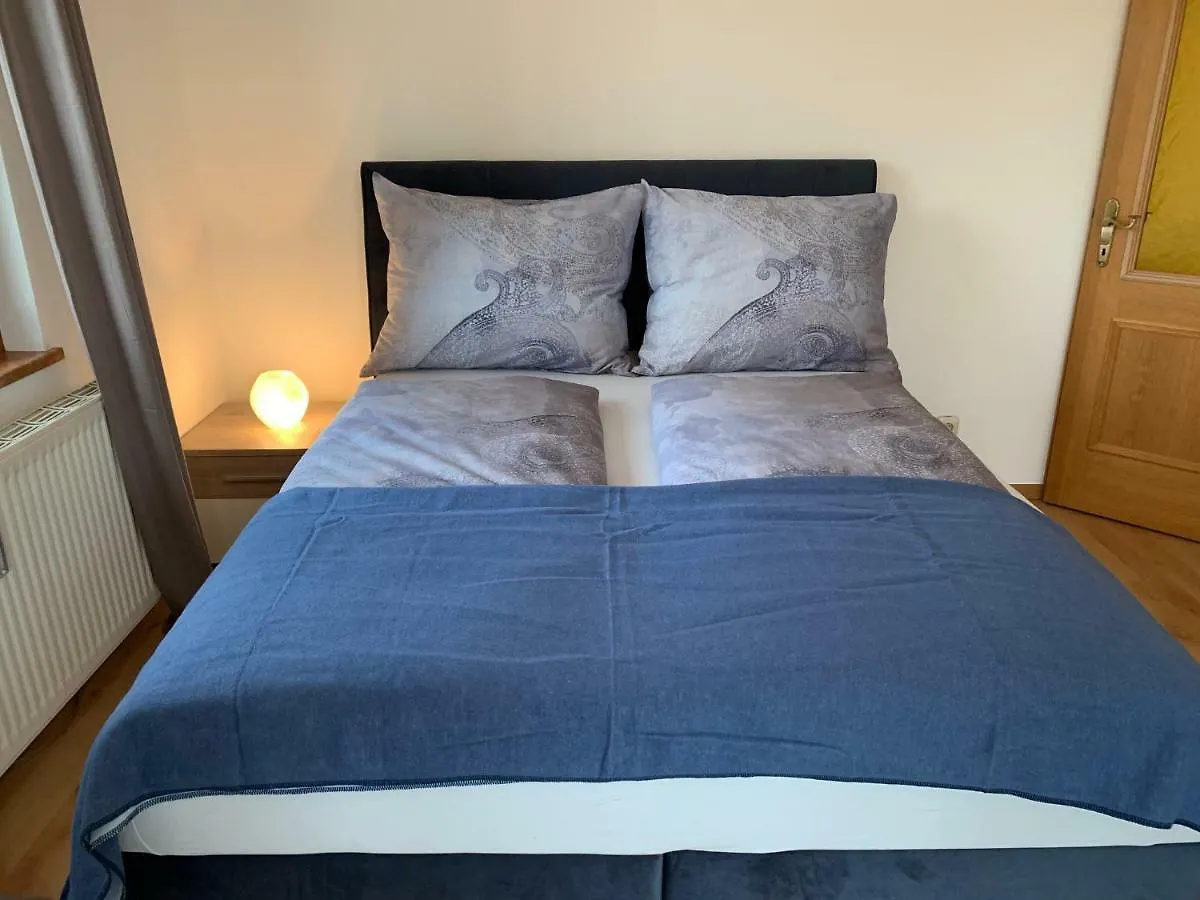 Ferienwohnung Garconniere im grünen Herzen von Salzburg Österreich